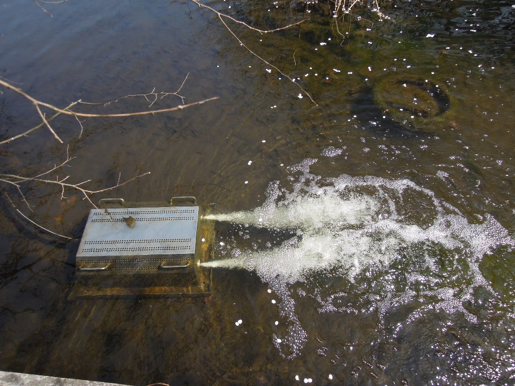 日記: 池の浄化 アオコや悪臭の改善 ㈱UTK